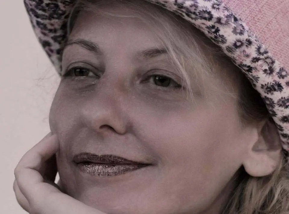 Πορτρέτο της Ελίνας Βατικιώτη.